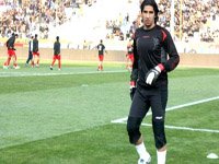 هوشیار: پرسپولیس پولم را بدهد تا بروم