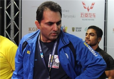 سرمربی تیم ملی وزنه‌برداری ایران استعفا کرد 