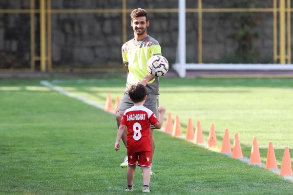 هافبک پرسپولیس یک ماه دیگر آماده می‌شود