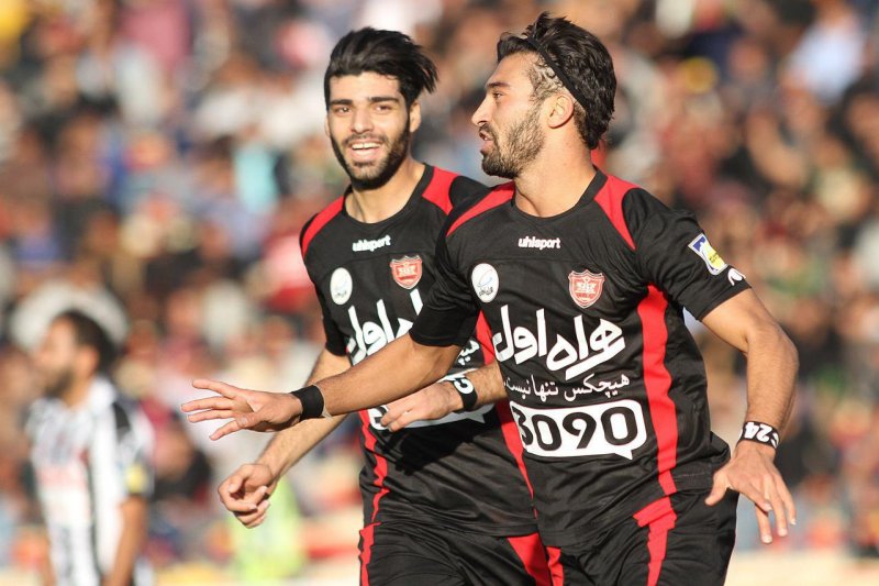 سیاه‌جامگان 1 - پرسپولیس 2؛ موج مکزیکی در مشهد