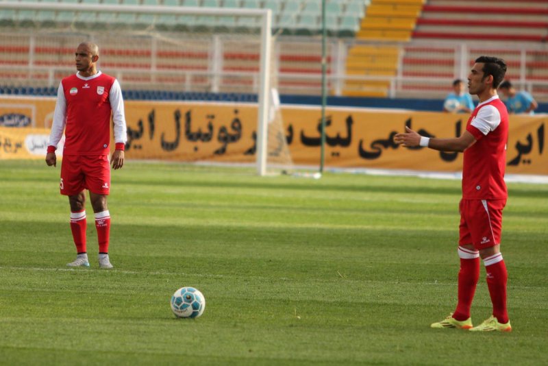 رحمانی: فکر و روحم آزاد نیست می‌خواهم بروم