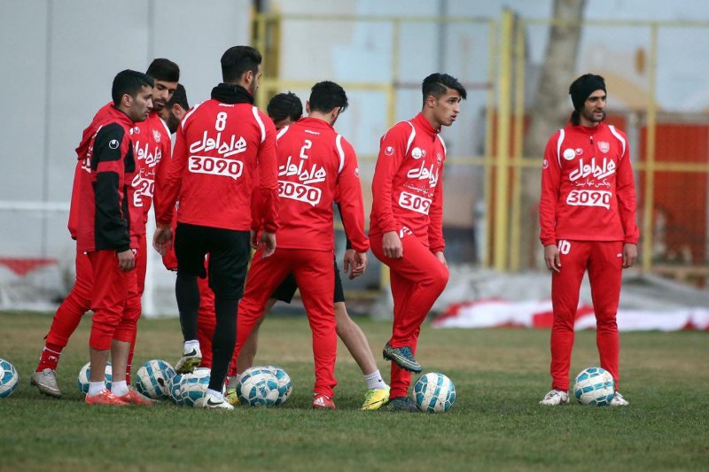 زمان و مکان تمرین فردای سرخ‌پوشان