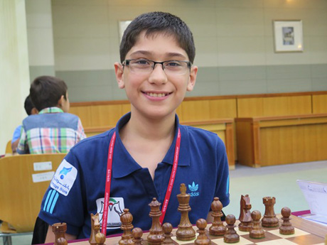 پیروزی پدیده 13 ساله شطرنج مقابل قائم‌مقامی