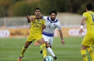 ملوان 0 - نفت تهران 0؛ سردترین بازی فصل