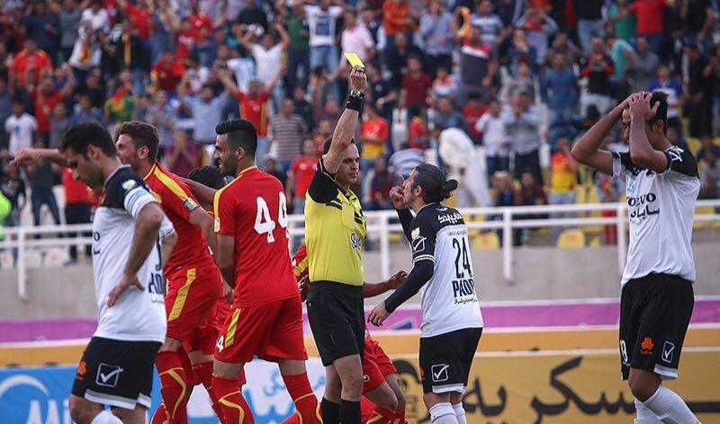 آندو 2 تا 3 هفته دور از میادین