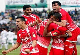 پرسپولیسى‌ها در دربى سرخپوش شدند