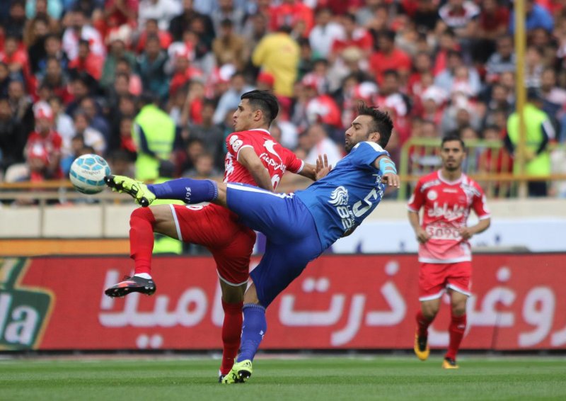 استقلال 92 امتیاز بیشتر از پرسپولیس
