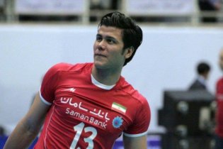 پاسور سابق تیم ملی عزادار شد