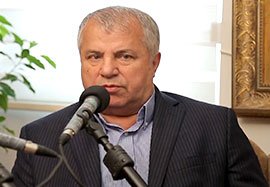 پروین: از شاگردان قهرمان بنا استقبال می‌کنم