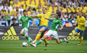 سوئد 1-1 ایرلند: تساوی پیرمردها!