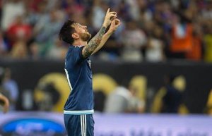مسی بهترین گلزن تاریخ آرژانتین شد