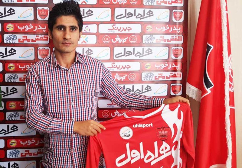 آرام طبع با پرسپولیس تمرین کرد