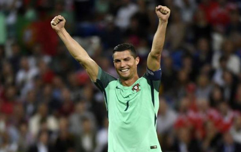 رونالدو: موفقیت پرتغال تیمی است نه انفرادی