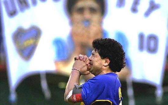 انتقاد مارادونا از انتقال هیگواین به یووه