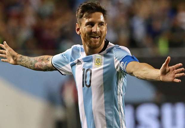 مسی: به خاطر مردم آرژانتین به تیم ملی برمی‌گردم
