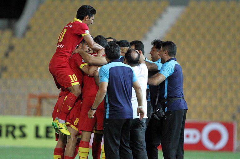 نفت برابر پرسپولیس 200 تایی می‌شود