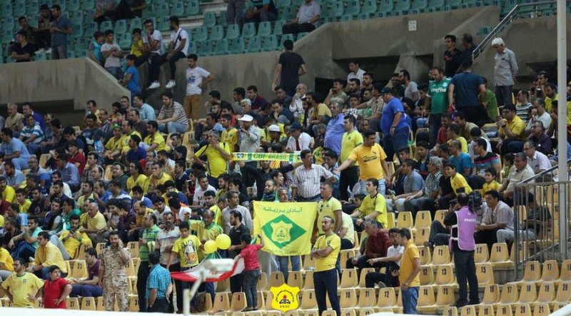 نفت آبادان -پرسپولیس با تماشاگر برگزار می‌شود