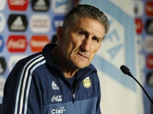 بائوسا: آرژانتین به جام جهانی صعود خواهد کرد