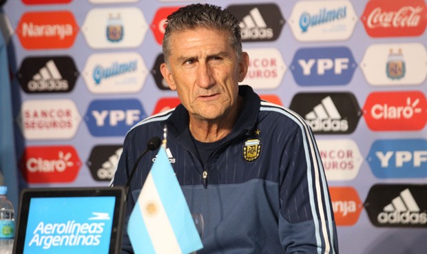 بائوسا: آرژانتین به جام جهانی صعود خواهد کرد