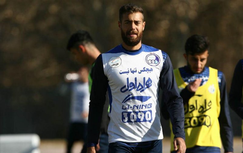 جدایی مهاجم آبیها قطعی شد
