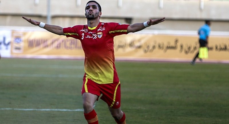 ساسان شماره ١ فولاد شد!