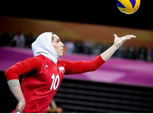 برهانی: حضورم در اروپا به نفع والیبال بانوان است