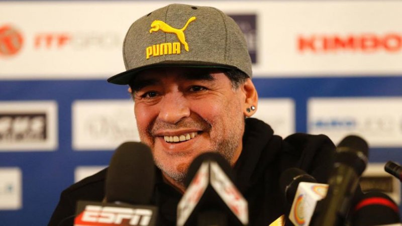 مارادونا: کاش ناپولی امروز با رئال بازی داشت