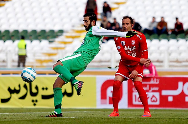 دوست ندارم پرسپولیس در تبریز قهرمان شود