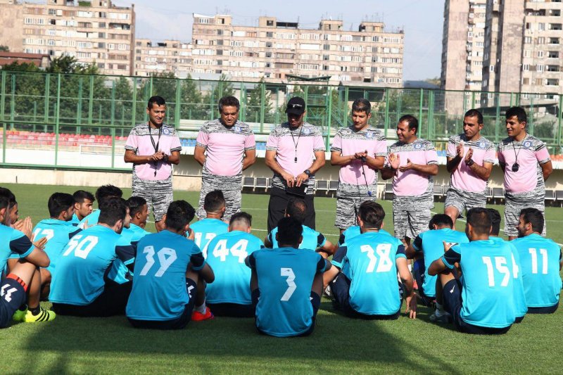 پارس جنوبی جم در کرج اردو میزند