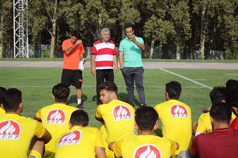 نفت تهران از چهره استقلالی تا پرسپولیسی