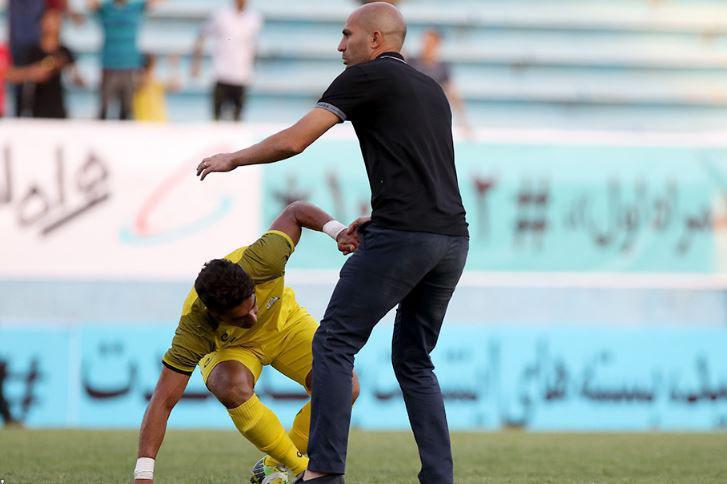 مسی‌ها و انتقاد تند از رفتار بیاتی‌نیا در کرمان