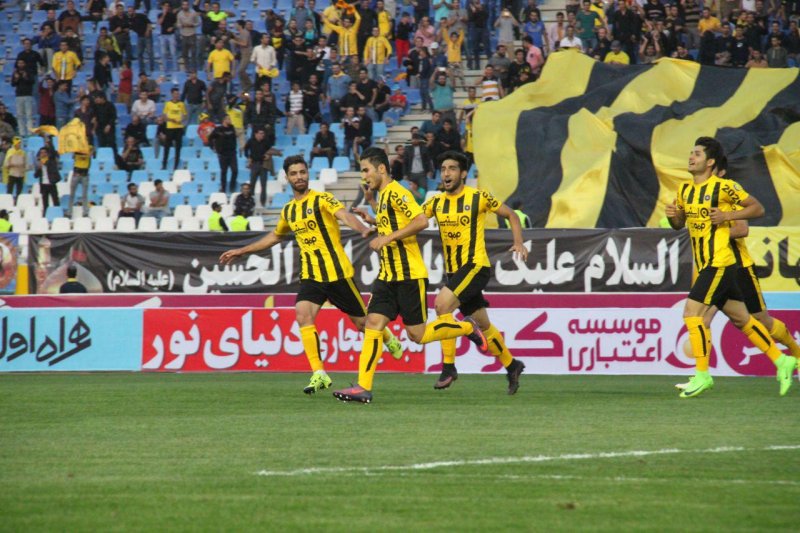 سپاهان به دنبال اولین جشن خارج از خانه