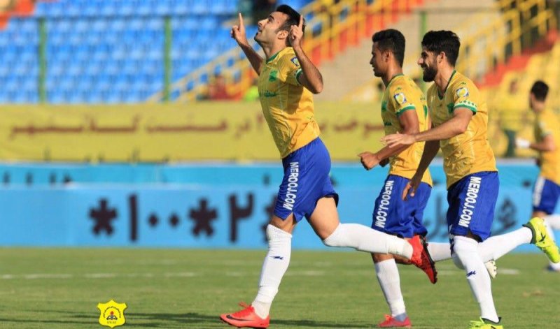 ابراهیم‌زاده: مسئولان نفت از باخت پرسپولیس ناراحتند!