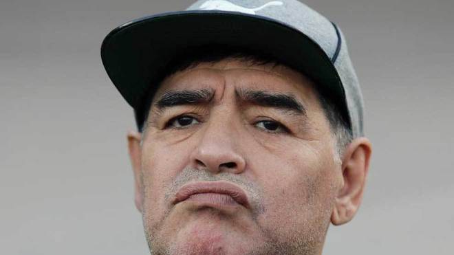 مارادونا: سامپائولی به من خیانت کرد