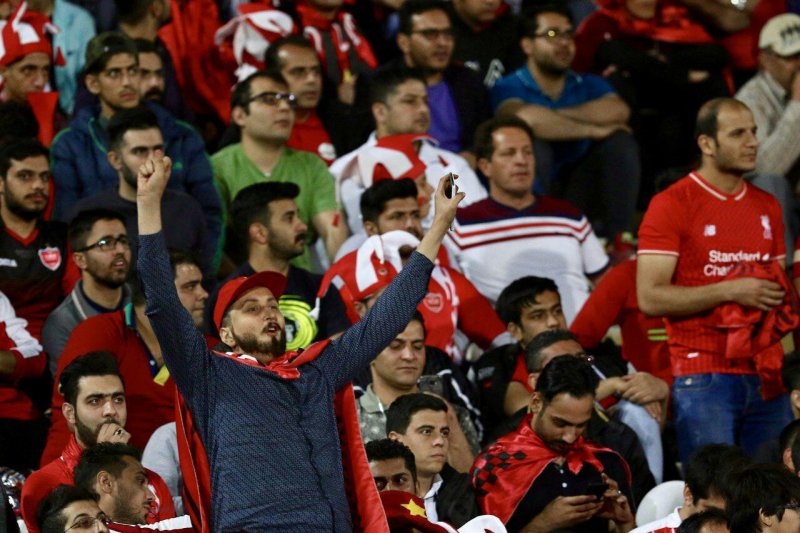 هجوم هواداران به هتل محل اقامت پرسپولیس