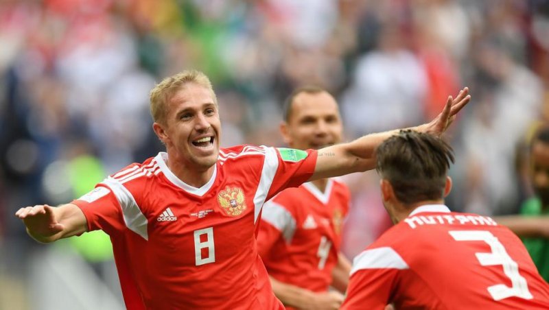 هافبک روسیه به کتاب تاریخ جام جهانی پیوست