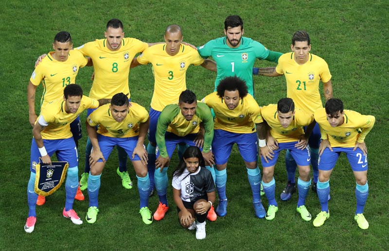 برزیل با همان ستاره‌ها و صربستان با ۳ تغییر
