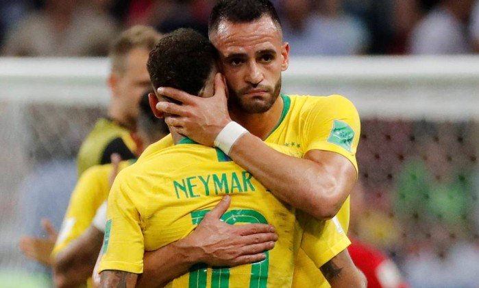 بازیکنان برزیل بعد از خوردن گل اول، دستپاچه شدند