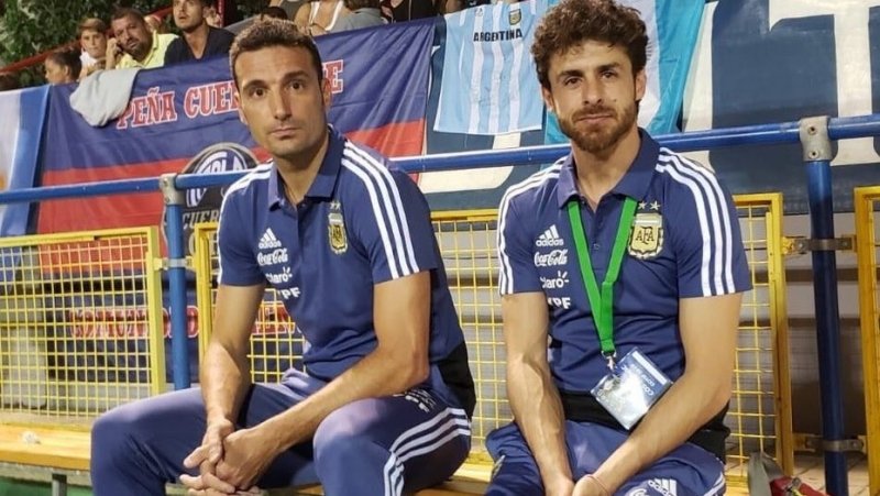 اسکالونی، مربی موقت تیم ملی آرژانتین