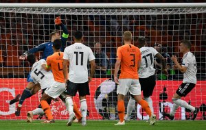 هلند 3-0 آلمان: توتال فوتبال در کرویف آره نا