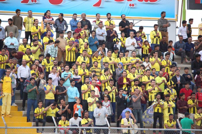 ورزشگاه جم، جهنم زرد غول‌های لیگ برتر(عکس)