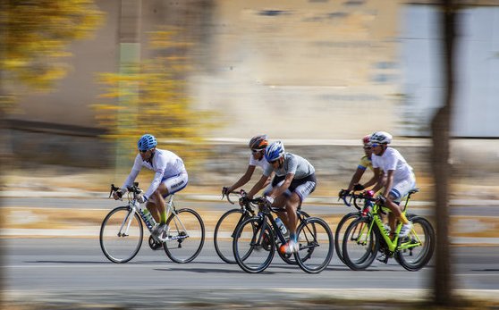 تهران میزبان لیگ برتر دوچرخه‌سواری جاده شد