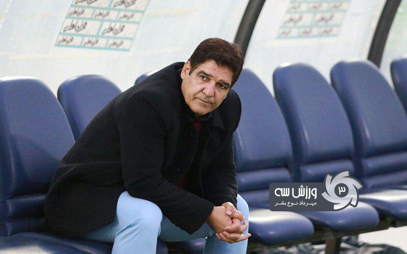 مهاجری:چرا کسی از استقلال و پرسپولیس حرف نمی‌زند