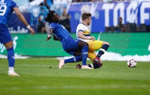 الهلال ثانیه آخر گل خورد و مساوی کرد