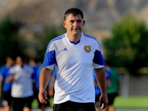 مربی سابق پدیده سرمربی جدید تیم ملی ارمنستان
