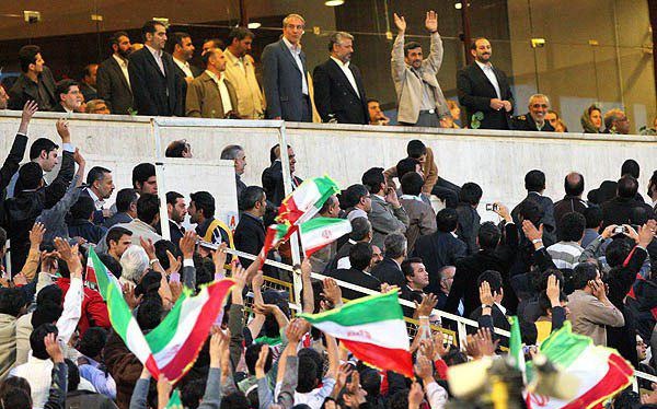 بازخوانی ماجرای برکناری دایی به دستور احمدی نژاد
