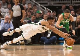 پلی آف لیگ NBA|باکس از سد رپتورز گذشت