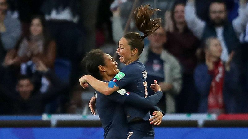 پیروزی مقتدرانه فرانسه در افتتاحیه جام جهانی زنان
