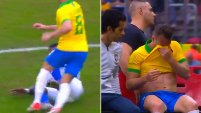 مصدومیت آرتور در بازی دوستانه برزیل