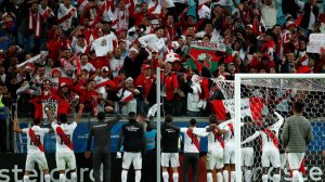 درگیری شدید پلیس با بازیکنان تیم ملی پرو!